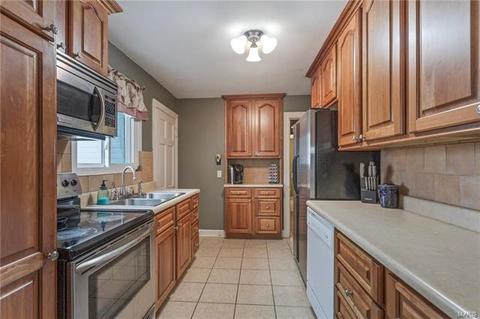 10 W North St, Eureka, MO 63025 photo 9