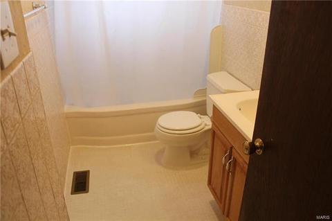 808 Saint Matthew Ave, O'fallon, MO 63366 photo 10