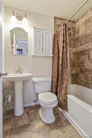 901 Salem Way, Ellisville, MO 63021 photo 17