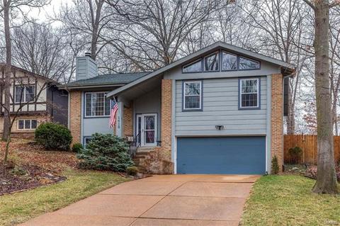 1418 Autumn Leaf Dr, Ballwin, MO 63021 photo 1