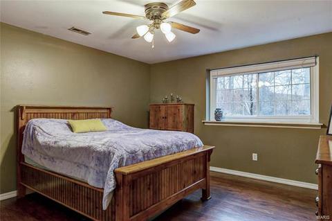 1418 Autumn Leaf Dr, Ballwin, MO 63021 photo 21