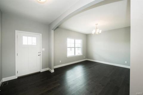 334 Burning Brook Dr, O'fallon, MO 63366 photo 4