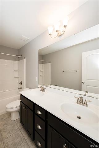 334 Burning Brook Dr, O'fallon, MO 63366 photo 23