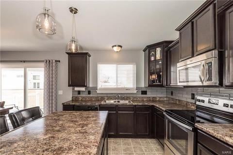 623 Falling Brook Dr, O'fallon, MO 63366 photo 26