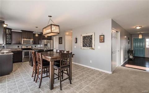 623 Falling Brook Dr, O'fallon, MO 63366 photo 19