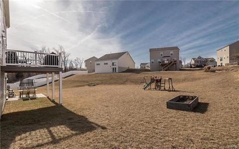623 Falling Brook Dr, O'fallon, MO 63366 photo 49