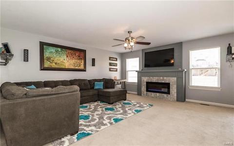 623 Falling Brook Dr, O'fallon, MO 63366 photo 12