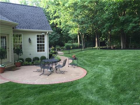 779 Southbrook Frst, Weldon Spring, MO 63304 photo 8