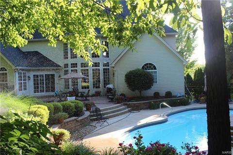 779 Southbrook Frst, Weldon Spring, MO 63304 photo 4