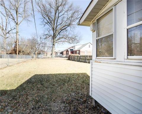 6809 Edison Ave, Velda Village Hills, MO 63121 photo 30