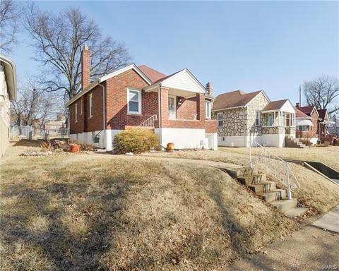 6809 Edison Ave, Velda Village Hills, MO 63121 photo 2