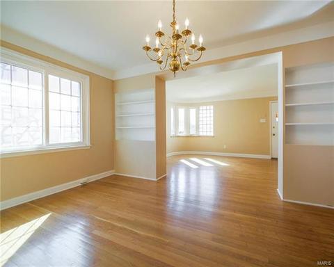 6809 Edison Ave, Velda Village Hills, MO 63121 photo 8