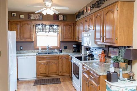 744 Obrecht Ln, O'fallon, MO 63366 photo 5