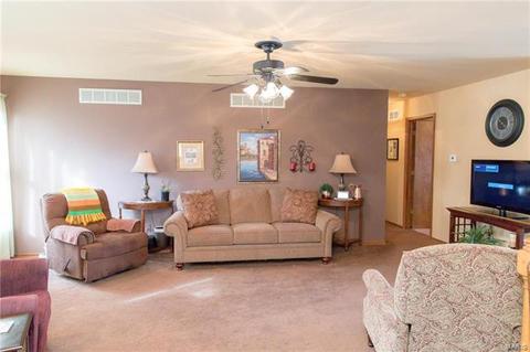 744 Obrecht Ln, O'fallon, MO 63366 photo 8