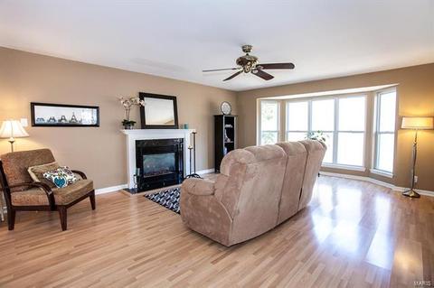 500 Kiefer Oak Ct, Ellisville, MO 63021 photo 9
