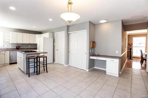 500 Kiefer Oak Ct, Ellisville, MO 63021 photo 16