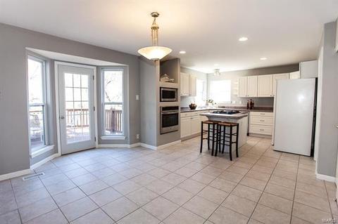 500 Kiefer Oak Ct, Ellisville, MO 63021 photo 15