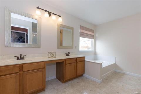952 Molloy Dr, O'fallon, MO 63366 photo 23