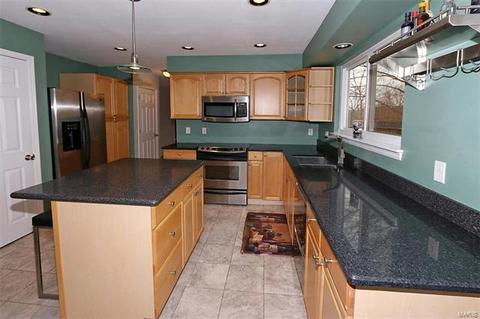 1475 Cedar Blf, Ballwin, MO 63021 photo 10