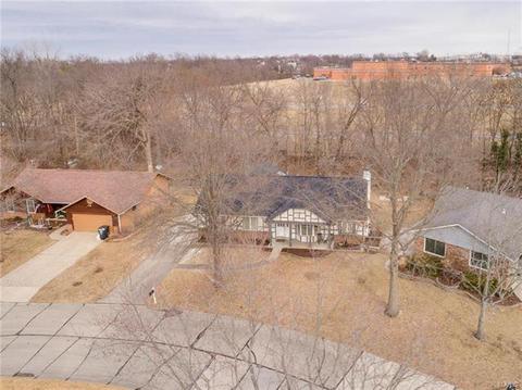 118 Cedar Ridge Ct, Weldon Spring, MO 63304 photo 3
