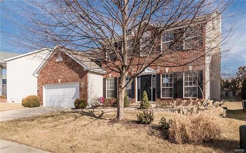 238 Arbor Trails Dr, Ballwin, MO 63021 photo 2