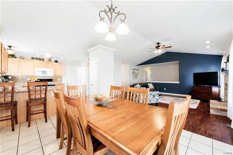 1419 Washingtons Crossing Dr, O'fallon, MO 63366 photo 11