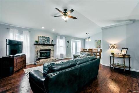1419 Washingtons Crossing Dr, O'fallon, MO 63366 photo 7