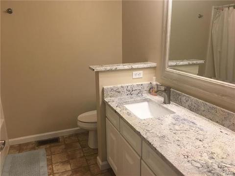 1194 Oak Hill Ct, Ballwin, MO 63021 photo 20