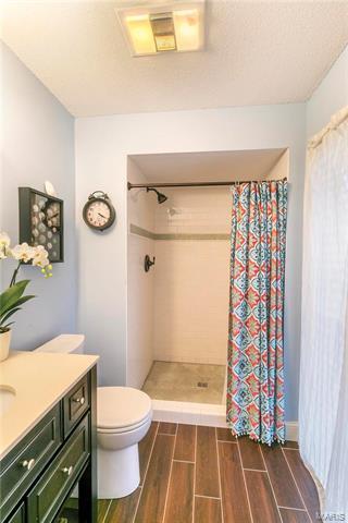1010 Dutch Mill Dr, Ballwin, MO 63011 photo 27