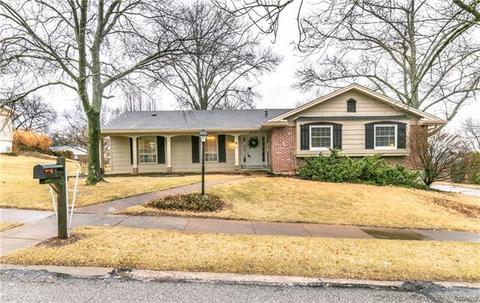1010 Dutch Mill Dr, Ballwin, MO 63011 photo 1