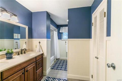 1010 Dutch Mill Dr, Ballwin, MO 63011 photo 31
