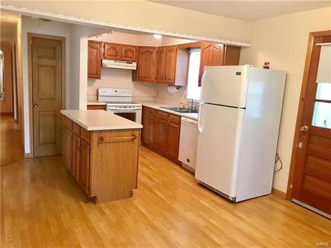 535 N Virginia Ave, Eureka, MO 63025 photo 2