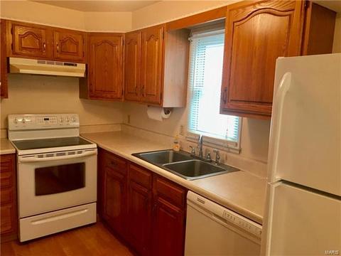 535 N Virginia Ave, Eureka, MO 63025 photo 5