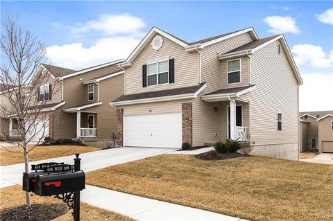 448 Wild Oak Dr, O'fallon, MO 63368 photo 2
