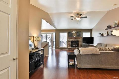 1151 Alyssa Ct, O'fallon, MO 63366 photo 3