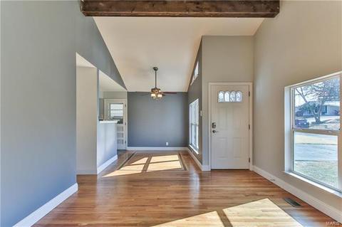 333 Lakeside, Ballwin, MO 63021 photo 3