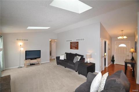 529 Big Timber Ln, O'fallon, MO 63368 photo 7
