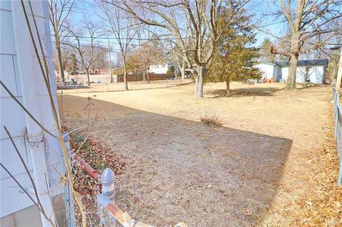 25 Evergreen Ct, Ballwin, MO 63021 photo 18