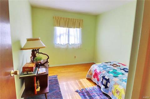 25 Evergreen Ct, Ballwin, MO 63021 photo 8