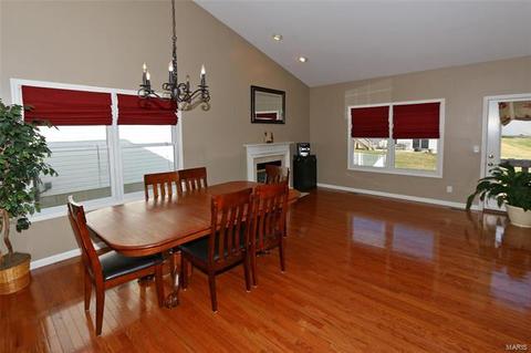 1325 Avondale Spg, O'fallon, MO 63368 photo 15
