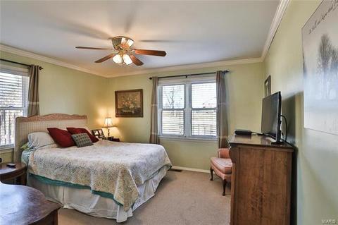 702 Rojean Dr, Ballwin, MO 63021 photo 10