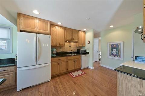 381 Novara Dr, Ballwin, MO 63021 photo 13