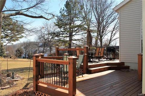 628 Loehr Estates Dr, Ballwin, MO 63021 photo 32