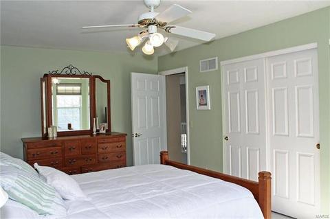 628 Loehr Estates Dr, Ballwin, MO 63021 photo 22