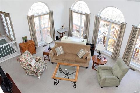 628 Loehr Estates Dr, Ballwin, MO 63021 photo 5