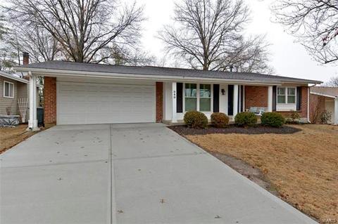 549 Goldwood Dr, Ballwin, MO 63021 photo 30