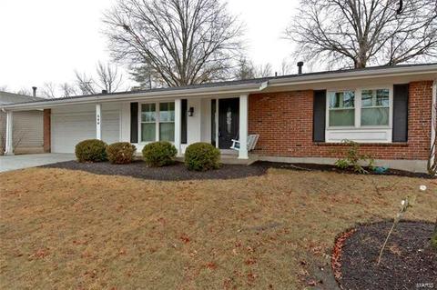 549 Goldwood Dr, Ballwin, MO 63021 photo 31