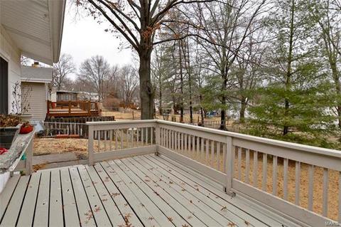 549 Goldwood Dr, Ballwin, MO 63021 photo 23