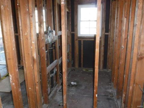 641 Kehrs Ml, Ballwin, MO 63011 photo 4