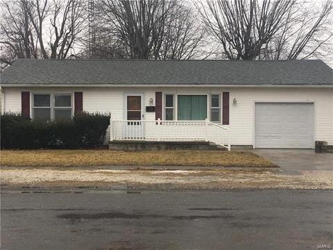 338 E Simmons, Roodhouse, IL 62082 photo 1